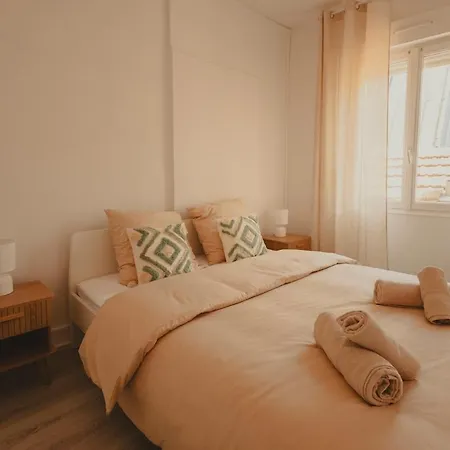 Appartement Cozy And Modern 4 Guests *